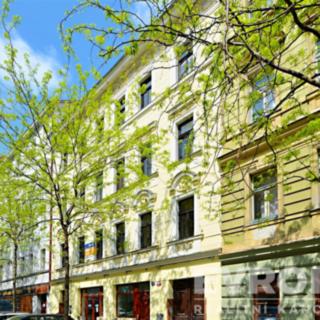 Pronájem bytu 2+1 64 m² Praha Vinohrady, Jagellonská