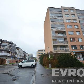 Prodej bytu 3+1 77 m² Praha, Na rovnosti