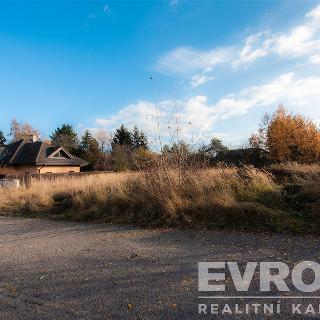 Prodej stavební parcely 593 m² Květnice