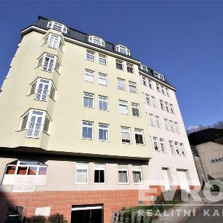 Pronájem bytu 2+kk 61 m² Praha, Jeseniova