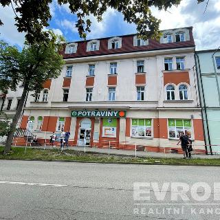 Prodej činžovního domu 1 016 m² Praha, Nad náměstím