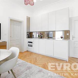 Pronájem bytu 2+kk 42 m² Praha, Nekázanka