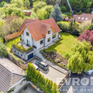 Prodej rodinného domu 205 m² Tuchoměřice