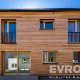 Prodej bytu 3+kk 55 m² Křečovice