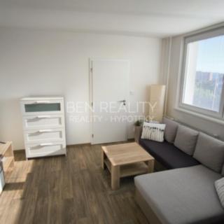 Prodej bytu 2+1 45 m² Zlín