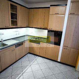 Prodej bytu 2+1 68 m² Napajedla, Svatoplukova