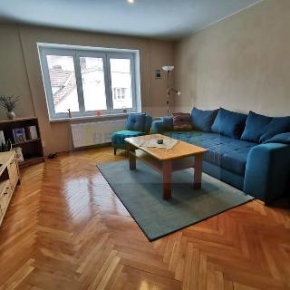 Pronájem bytu 2+1 65 m² Napajedla, 1. máje