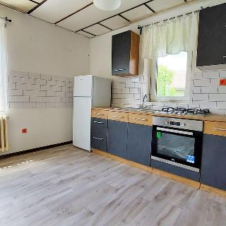 Pronájem bytu 4+1 85 m² Hutisko-Solanec