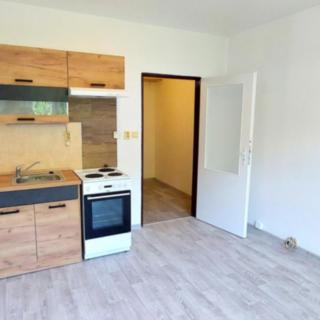 Pronájem bytu 1+kk, garsoniery Rožnov pod Radhoštěm