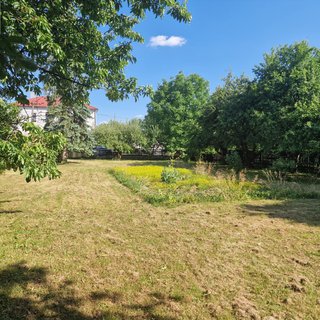 Prodej stavební parcely 1 060 m² Lešná