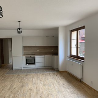 Pronájem bytu 1+1 64 m² Železná Ruda