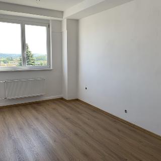 Pronájem kanceláře 34 m² Klatovy, K Letišti