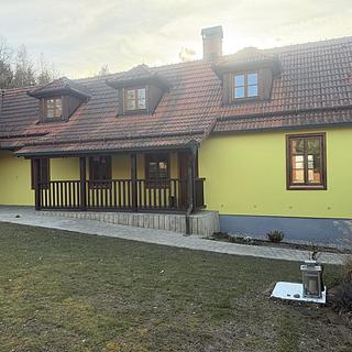 Prodej rodinného domu 220 m&sup2; Vlčí