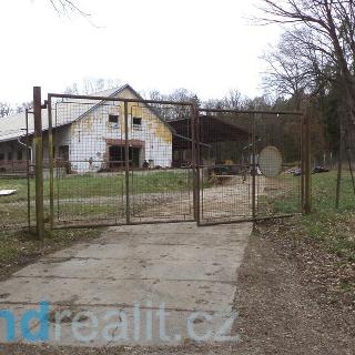 Prodej ostatního komerčního prostoru 2 276 m² Netolice