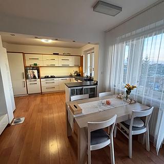 Prodej bytu 4+1 89 m&sup2; Tečovice