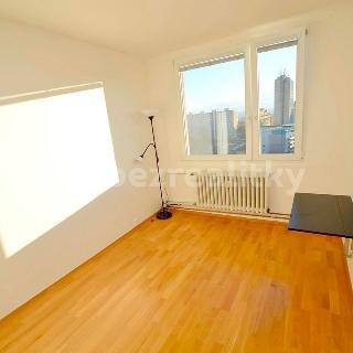 Prodej bytu 2+kk 47 m² Praha, Poznaňská