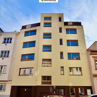 Prodej bytu 3+kk 119 m&sup2; Praha
