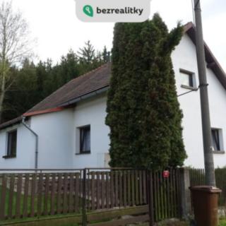 Prodej rodinného domu 95 m² Dubenec, 