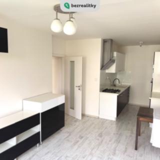 Prodej bytu 2+kk 41 m² Kladno, Francouzská