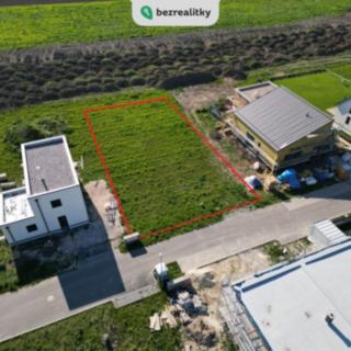 Prodej stavební parcely 807 m² Nymburk