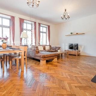 Prodej bytu 5+1 a více 195 m² Ústí nad Labem, Masarykova