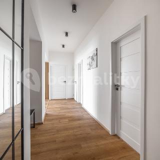 Prodej bytu 3+kk 101 m² Slaný, Stehlíkova