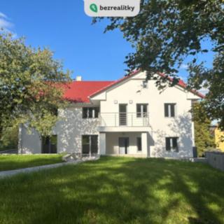 Prodej rodinného domu 256 m² Kamenice Těptín, Táhlá