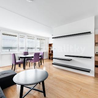 Prodej bytu 3+kk 82 m² Praha