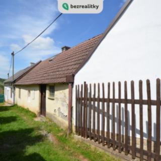 Prodej rodinného domu 82 m² Vinařice, 