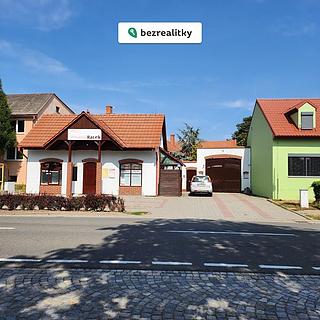 Prodej rodinného domu 367 m&sup2; Troubky