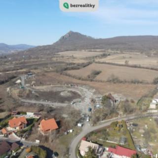 Prodej stavební parcely 1 000 m² Jenčice, 