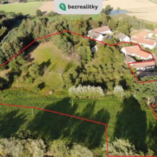 Prodej komerčního pozemku 22000 m² Heřmaničky