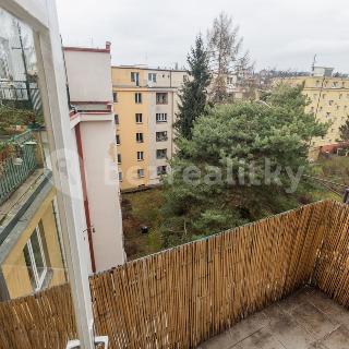 Prodej bytu 2+1 76 m² Praha, Buzulucká