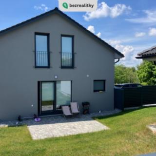 Prodej rodinného domu 166 m² Praha Benice, Třešňovka