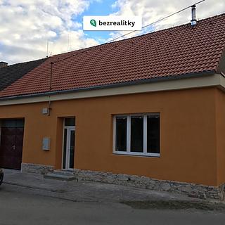 Prodej rodinného domu 450 m&sup2; Vedrovice