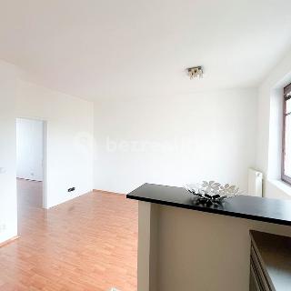 Prodej bytu 2+kk 43 m² Praha, Pod Klamovkou