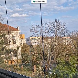 Prodej bytu 3+1 81 m&sup2; Praha