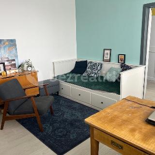 Prodej bytu 2+1 44 m² Olomouc, Zikova