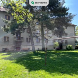 Prodej bytu 2+1 55 m² Pardubice, Sezemická