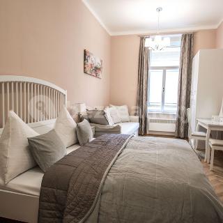 Prodej bytu 2+1 63 m² Praha, Ostrovní