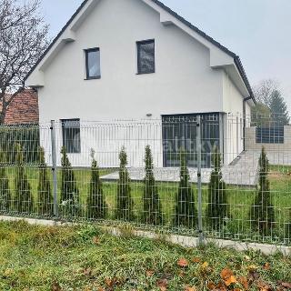 Prodej rodinného domu 147 m² Čachovice, 