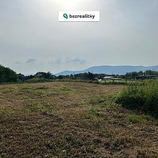 Prodej stavební parcely 1201 m&sup2; Teplice