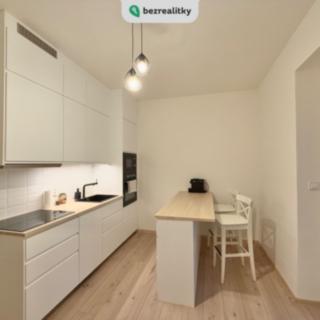 Prodej bytu 1+1 44 m² Praha