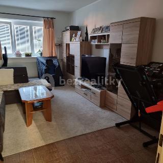 Prodej bytu 2+1 69 m² Milovice, Družstevní