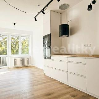 Prodej bytu 4+kk 63 m² Brno, Nejedlého