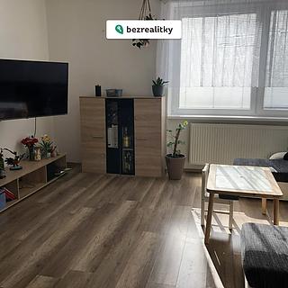 Prodej bytu 3+1 76 m&sup2; Klobouky u Brna