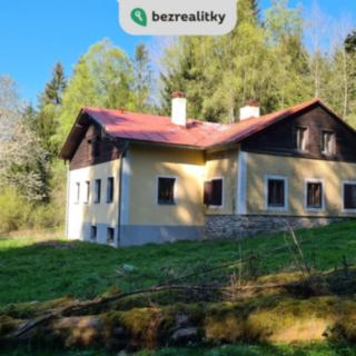 Prodej rodinného domu 251 m² Loučovice