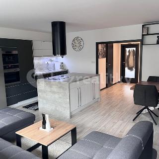 Prodej bytu 4+kk 87 m² Praha, Šromova