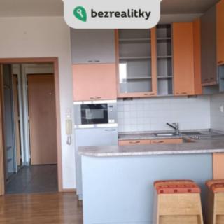 Prodej bytu 1+kk, garsoniery 30 m² Praha