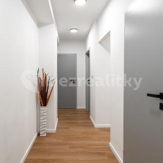 Prodej bytu 2+1 55 m² Praha